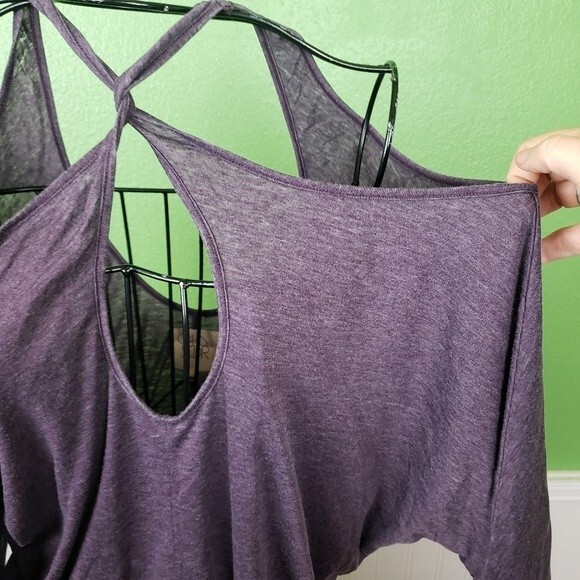 Chaser Purple Twisted Key Hole Long Sleeve Open Back Shirt Size Medium - Picture 11 of 11